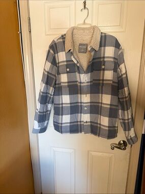 Hollister men Blue Plaid Sherpa-Lined Jacket like new good condition